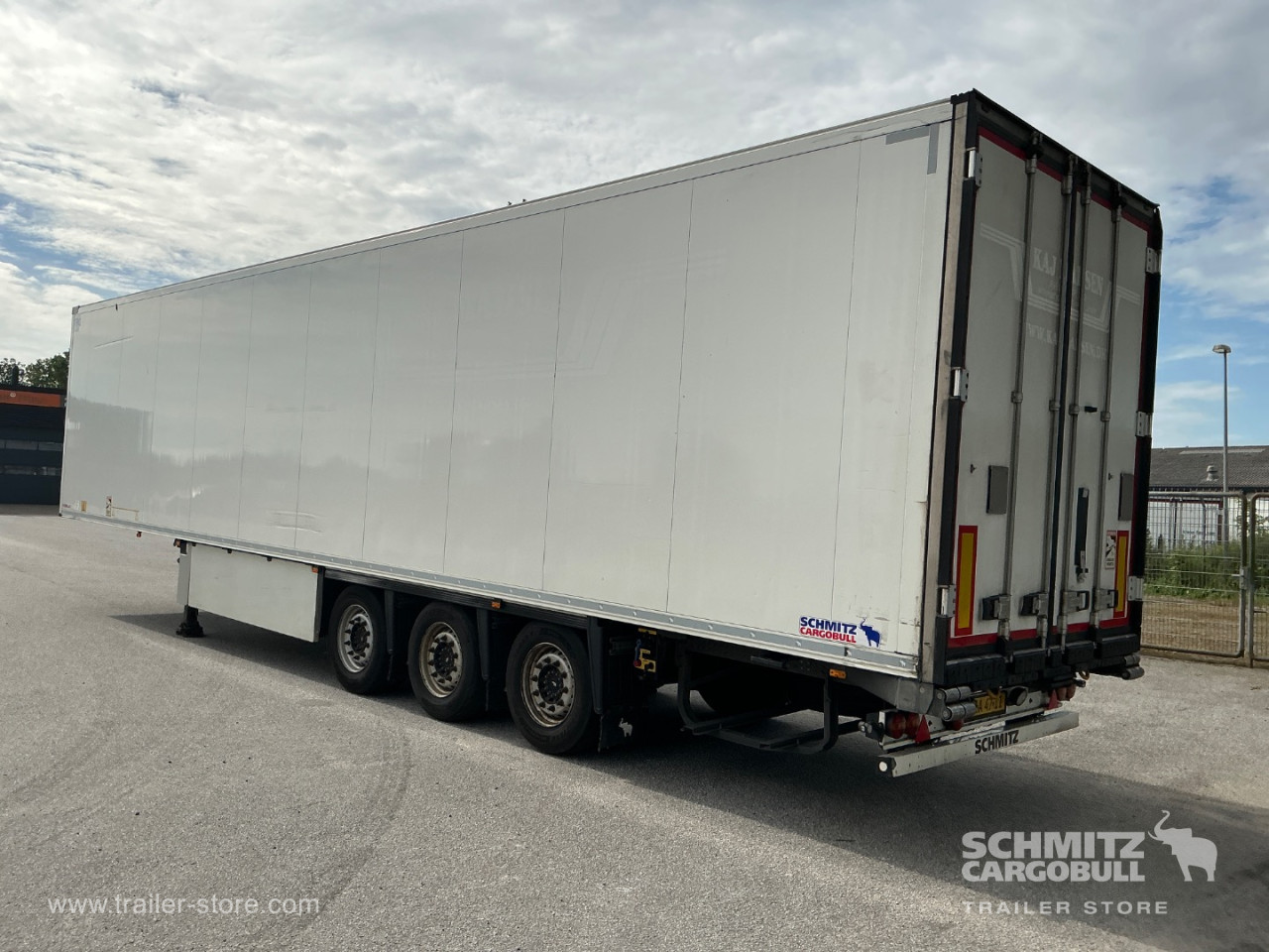 Schmitz Cargobull Reefer Meat hanging system 