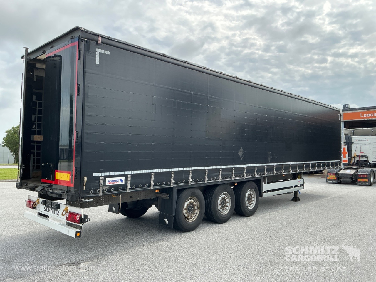 Schmitz Cargobull Curtainsider Standard 