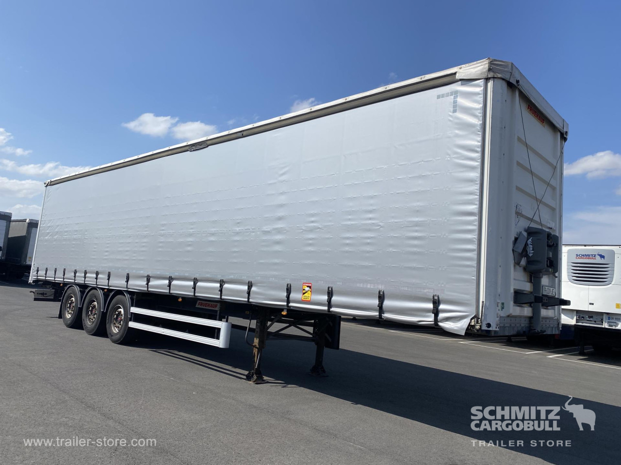 FRUEHAUF Semitrailer Curtainsider Standard 