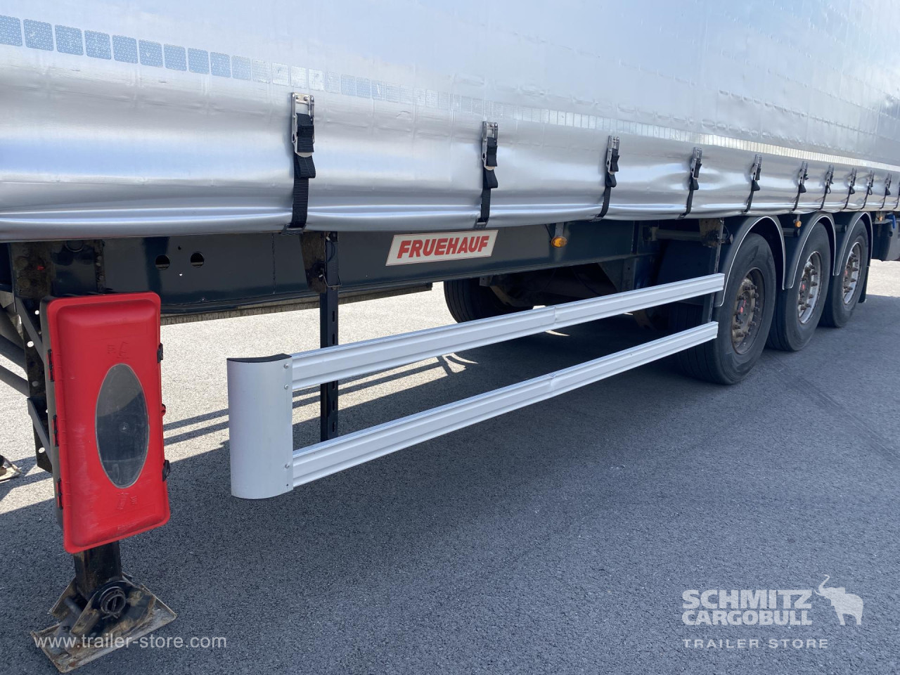 FRUEHAUF Semitrailer Curtainsider Standard 
