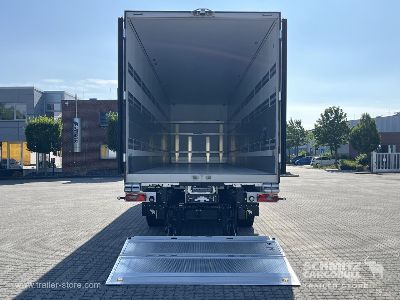 Schmitz Cargobull Tiefkühler Standard Ladebordwand 