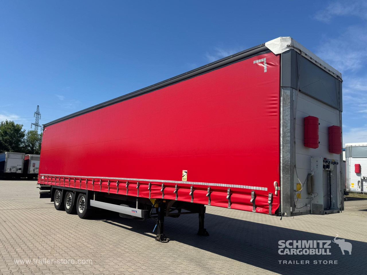 Schmitz Cargobull Curtainsider Mega 