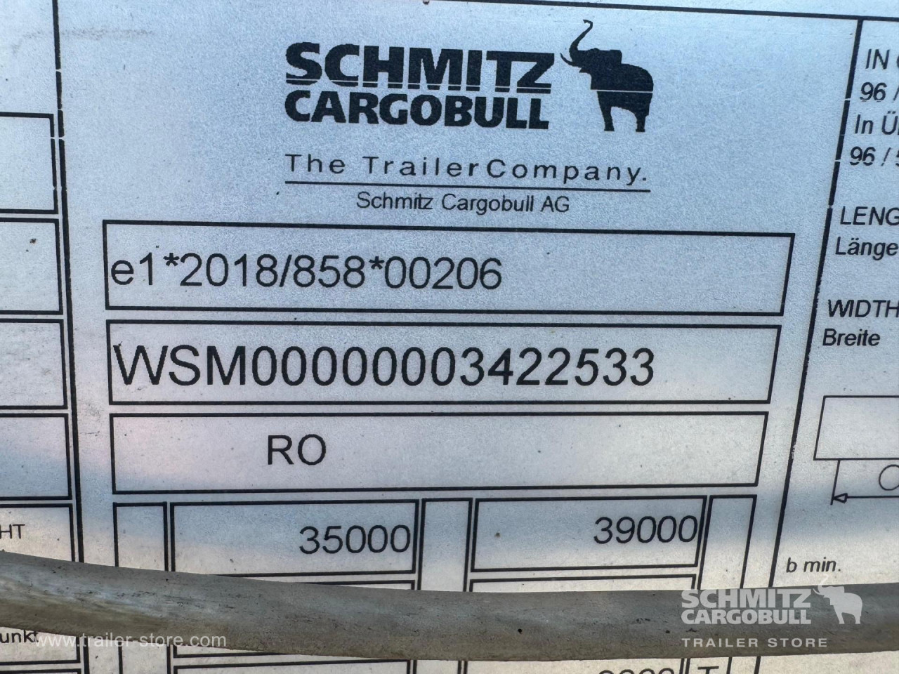 Schmitz Cargobull Curtainsider Mega 