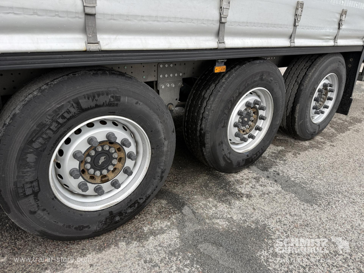Schmitz Cargobull Curtainsider Standard 