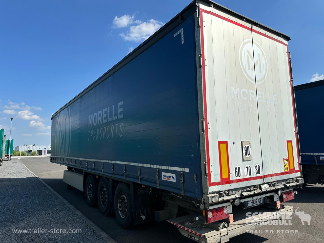 Schmitz Cargobull Semitrailer Curtainsider Standard Hayon 