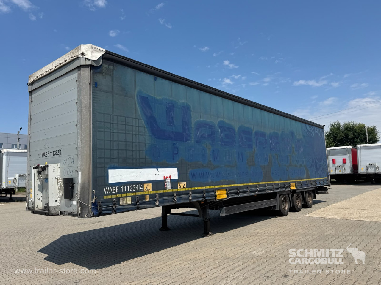 Schmitz Cargobull Curtainsider Mega 