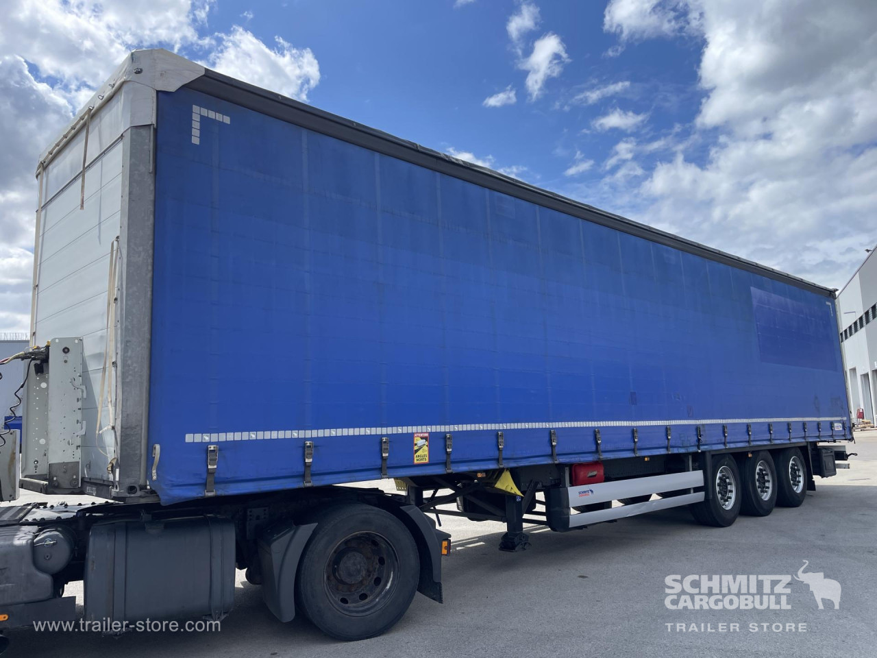 Schmitz Cargobull Curtainsider Standard 