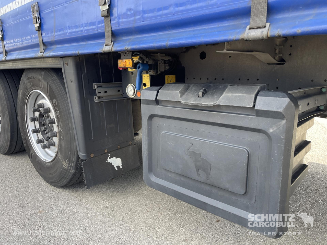 Schmitz Cargobull Curtainsider Standard 