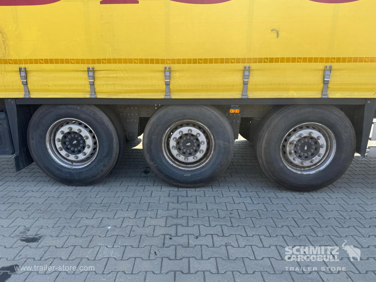 Schmitz Cargobull Curtainsider Standard 