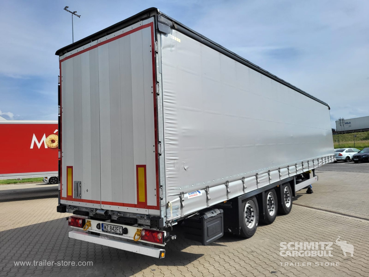 Schmitz Cargobull Curtainsider Mega 