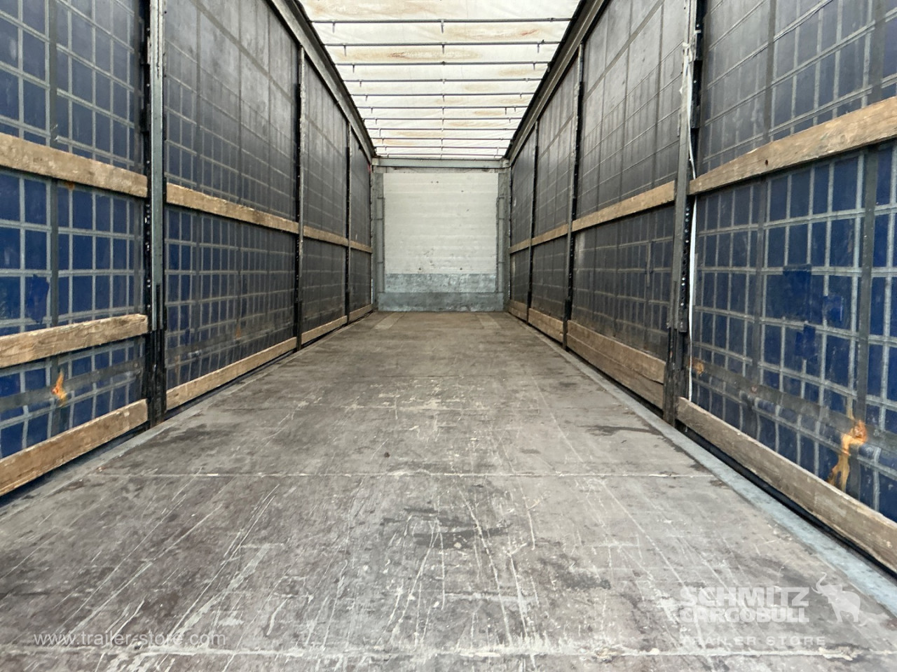 Schmitz Cargobull Curtainsider Mega 