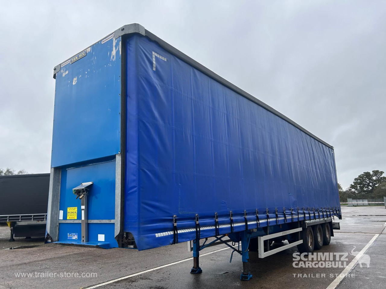 MONTRACON Curtainsider Standard UK 