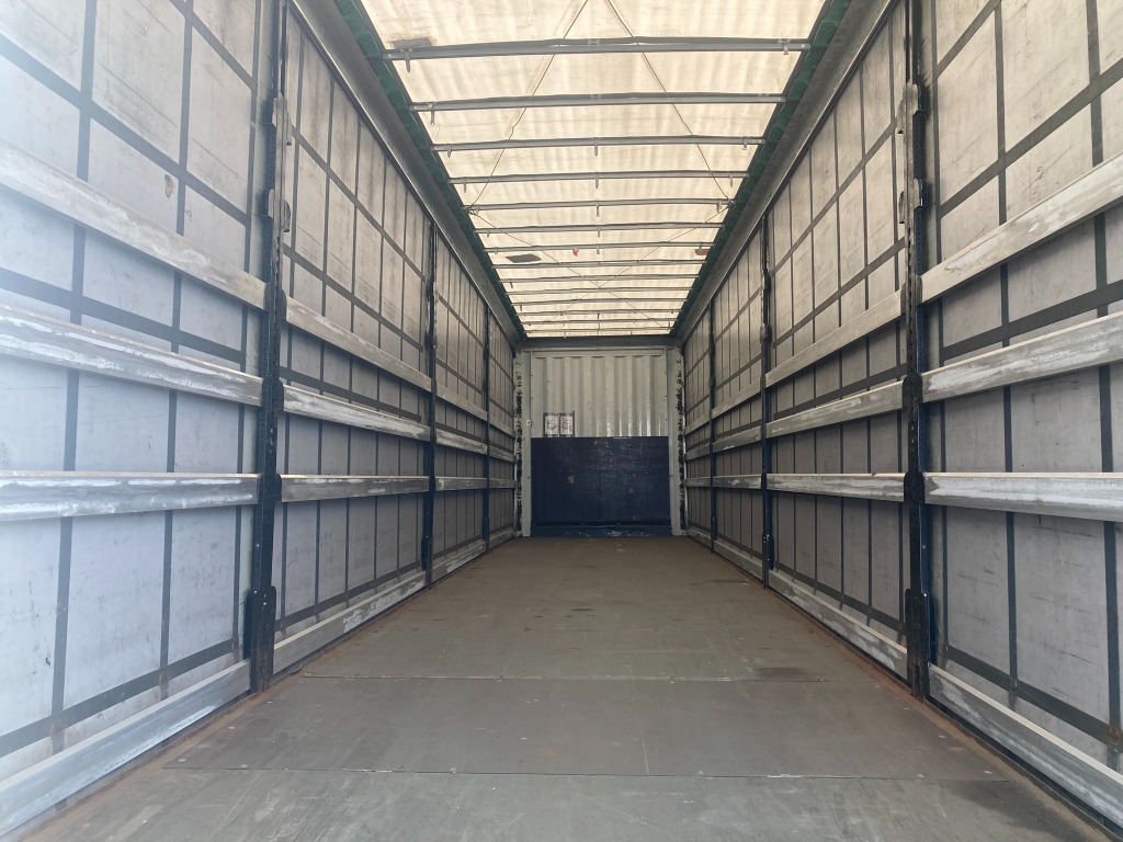  Mega Liner 