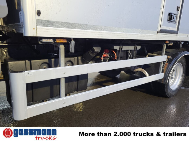 Mercedes Benz Atego 1330 4x4, Iso-Koffer mit Heizung und LBW 