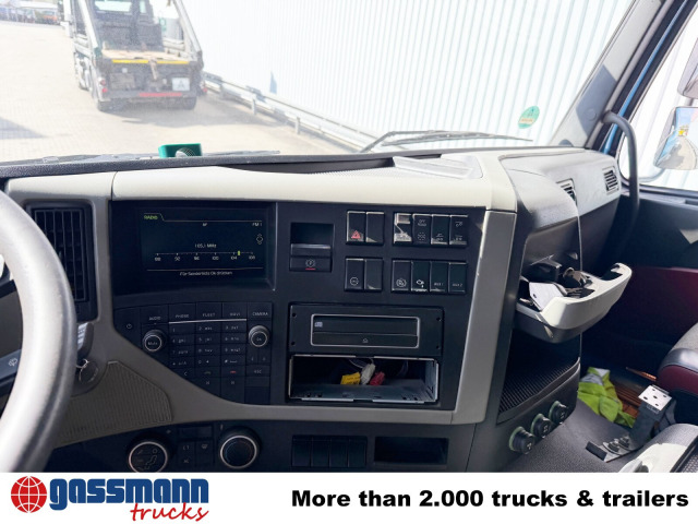 Volvo FM 460 8x4, Liftbare Antriebsachse 