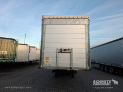 Schmitz Cargobull Curtainsider Standard Getränke 