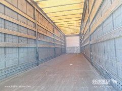 Schmitz Cargobull Curtainsider Mega 