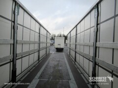 Schmitz Cargobull Curtainsider Coil 