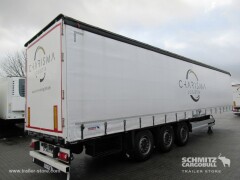 Schmitz Cargobull Curtainsider Coil 