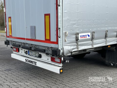 Schmitz Cargobull Curtainsider Mega Getränke 