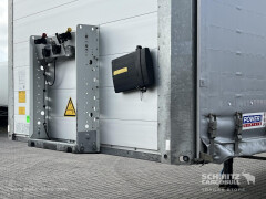 Schmitz Cargobull Curtainsider Mega Getränke 