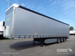 Schmitz Cargobull Curtainsider Standard Getränke 