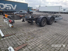 Schmitz Cargobull Zentralachsanhänger Wechselfahrgestell 