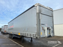 Schmitz Cargobull Curtainsider Mega 