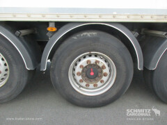 FRUEHAUF Semitrailer Dryfreight Standard Porte relevante 