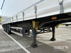 Schmitz Cargobull Semitrailer Curtainsider Standard Hayon 