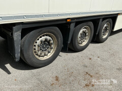 Schmitz Cargobull Reefer Meat hanging system 