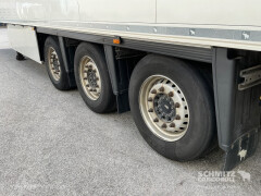 Schmitz Cargobull Reefer Meat hanging system 