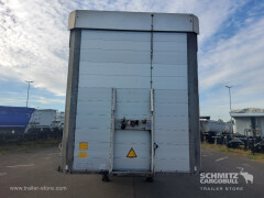 Schmitz Cargobull Curtainsider Mega Getränke 