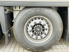 Schmitz Cargobull Tiefkühler Multitemp Doppelstock Trennwand Rolltor 