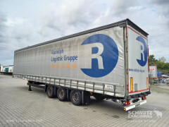 Schmitz Cargobull Curtainsider Mega Getränke 