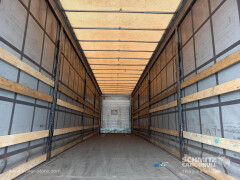 Schmitz Cargobull Curtainsider Mega Getränke 