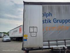 Schmitz Cargobull Curtainsider Mega Getränke 