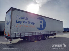 Schmitz Cargobull Curtainsider Mega Getränke 