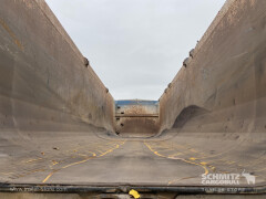 Schmitz Cargobull Semitrailer Tipper Steel half pipe body 46m³ 