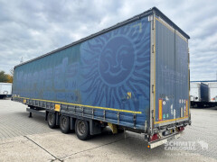 Schmitz Cargobull Curtainsider Mega 