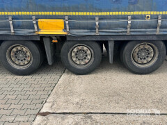 Schmitz Cargobull Curtainsider Mega 