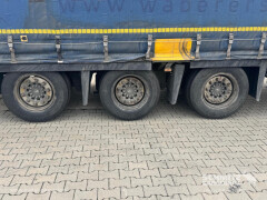 Schmitz Cargobull Curtainsider Mega 