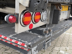 Schmitz Cargobull Oplegger Vries Standard Taillift 