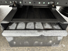 Schmitz Cargobull Curtainsider Mega 