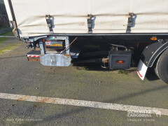 FRUEHAUF Semitrailer Curtainsider Standard Hayon 