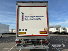 Schmitz Cargobull Semitrailer Reefer Standard Porte relevante Hayon 