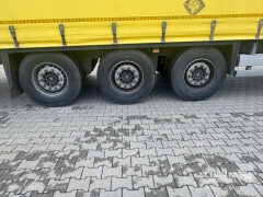 Schmitz Cargobull Curtainsider Standard 