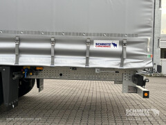 Schmitz Cargobull Curtainsider Mega Getränke 