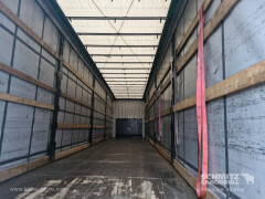 Krone Curtainsider Mega 