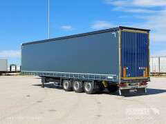 Schmitz Cargobull Curtainsider Mega 